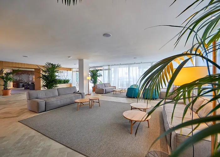 מלון דירות Prinsotel La Caleta סיוטאדלה