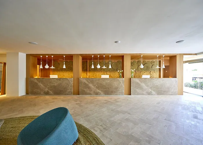 Prinsotel La Caleta סיוטאדלה